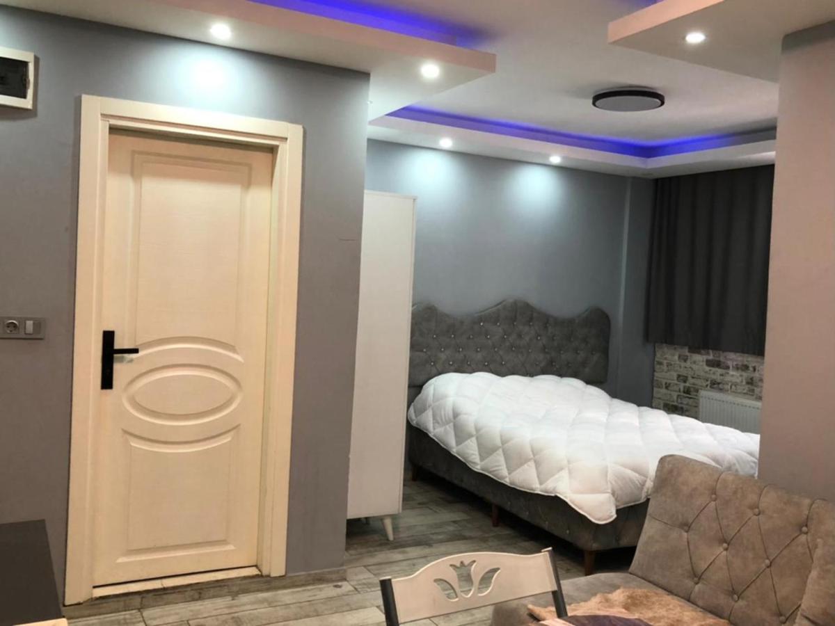 Royalstar Taksim Family Suites Istanbul Exterior foto